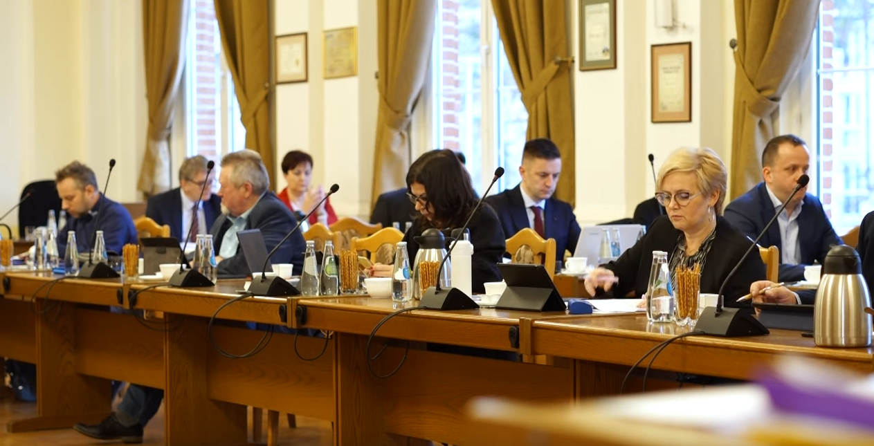 sesja Rady Miejskiej w Świeciu z dnia 29 grudnia 2022 roku